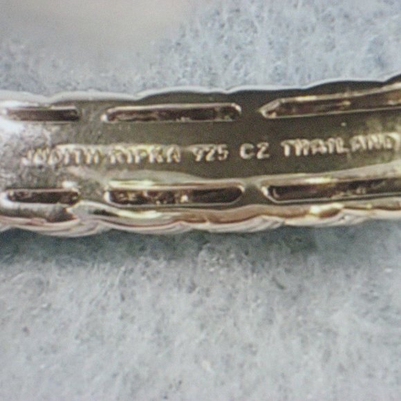 JUDITH RIPKA STERLING CUFF BANGLE BRACELET CUBIC ZIRCONIAS LEVER LATCH - Picture 5 of 7